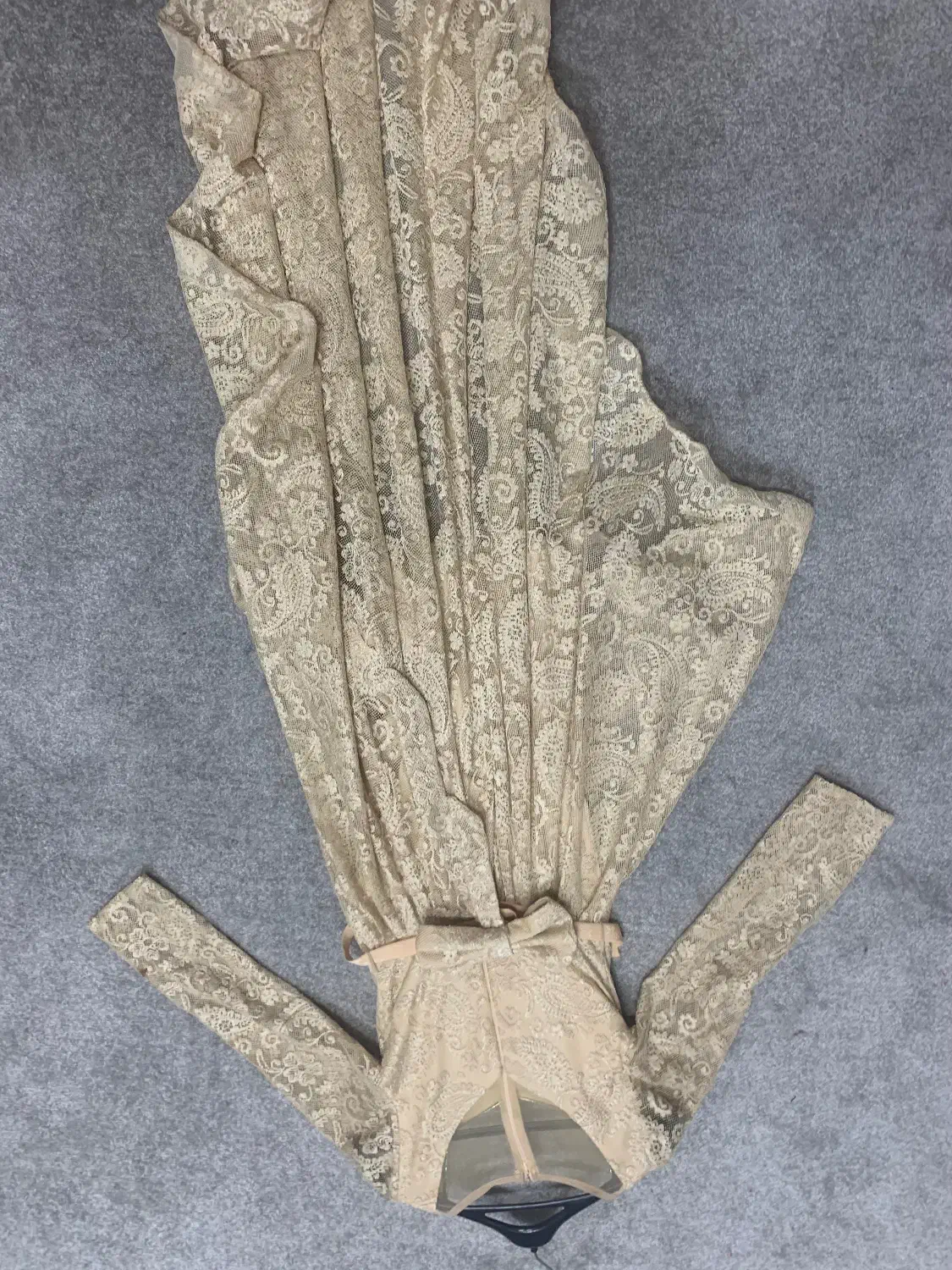 پیرهن مجلسی دنباله دار|لباس|گرگان, |دیوار