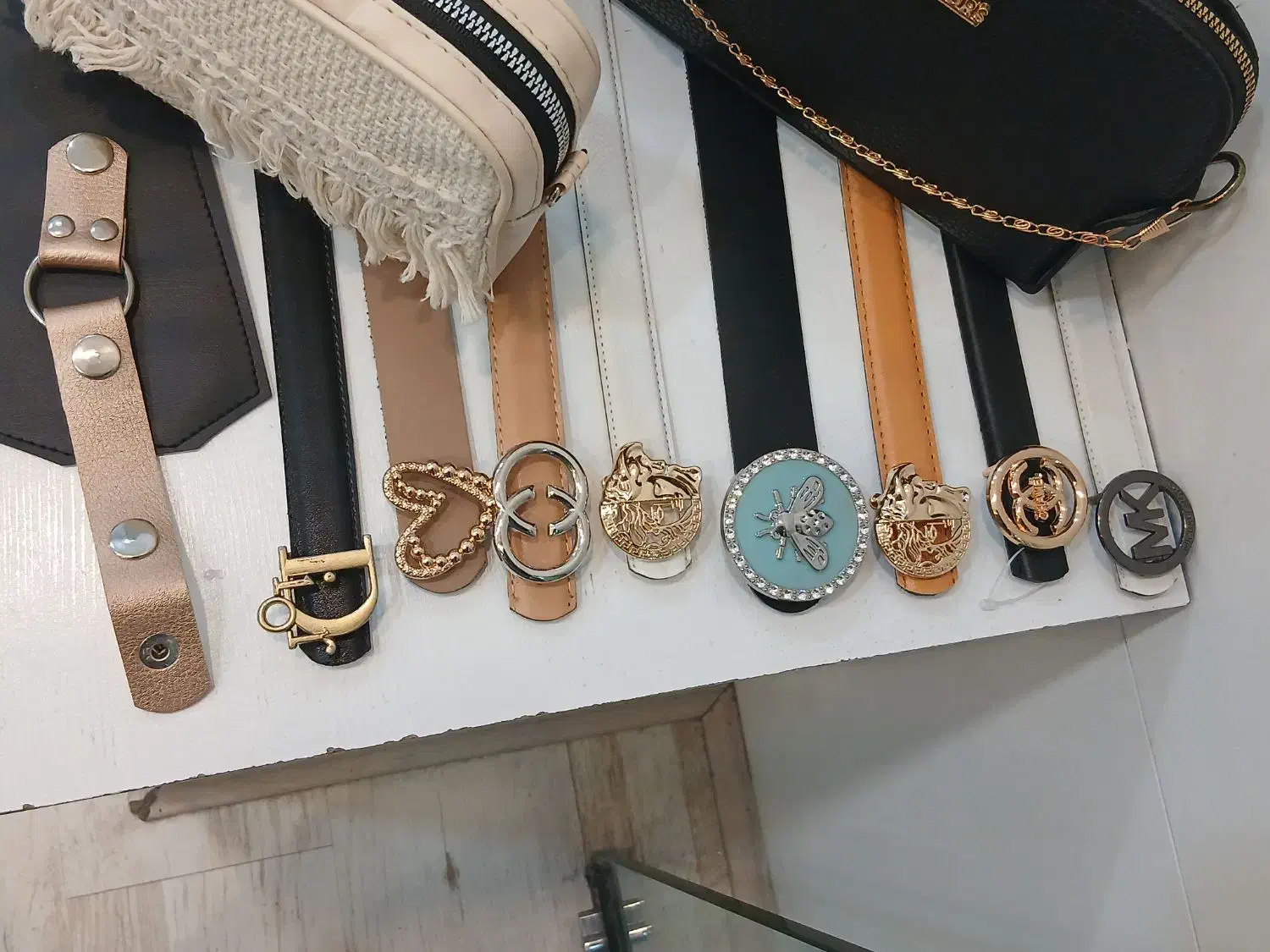 کمربند فقط ۱۳۰|کیف، کفش، کمربند|شیراز, شهرک گلستان|دیوار