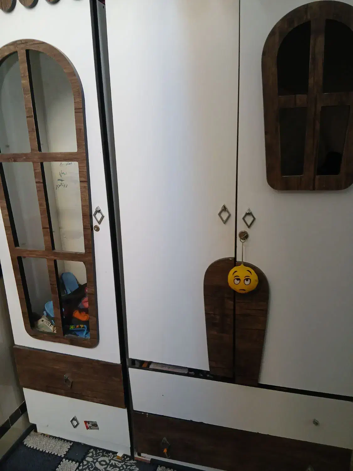 کمد بچه طرح کلبه با ویترین|جاکفشی، کمد، دراور|قم, دانش|دیوار