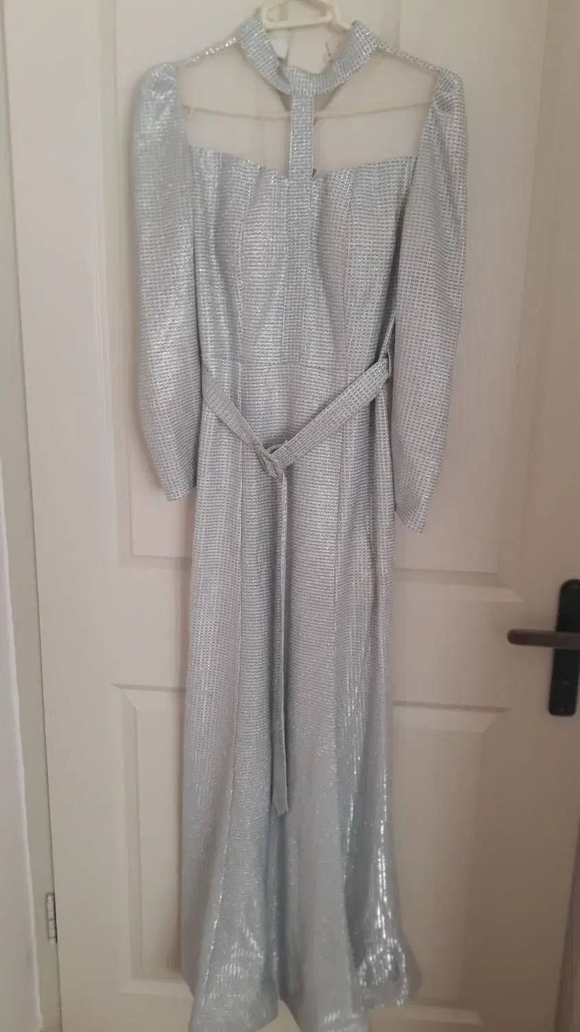 لباس مجلسی|لباس|گرگان, |دیوار