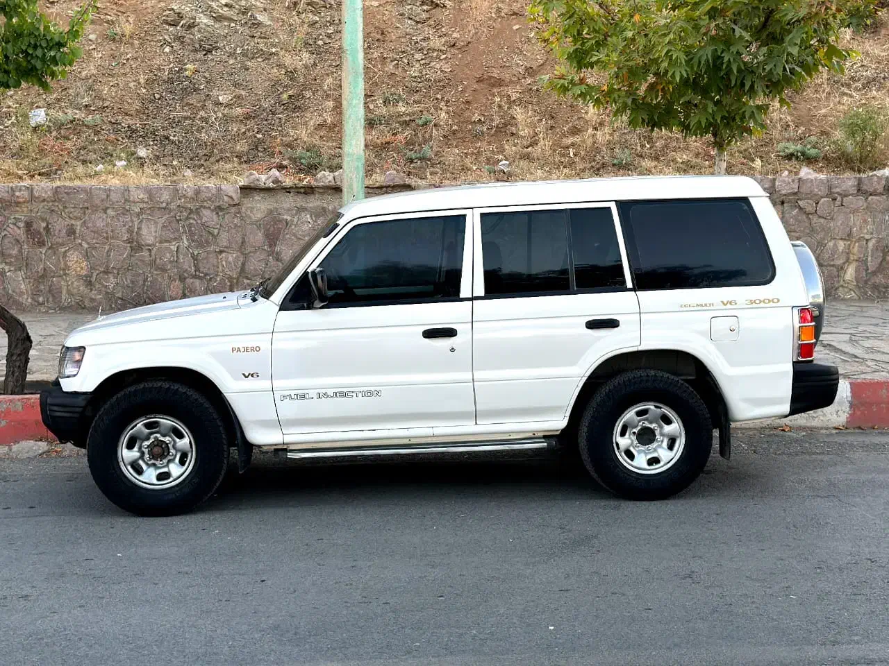 پاجیرو مدل ۲۰۰۲|خودرو سواری و وانت|بانه, |دیوار