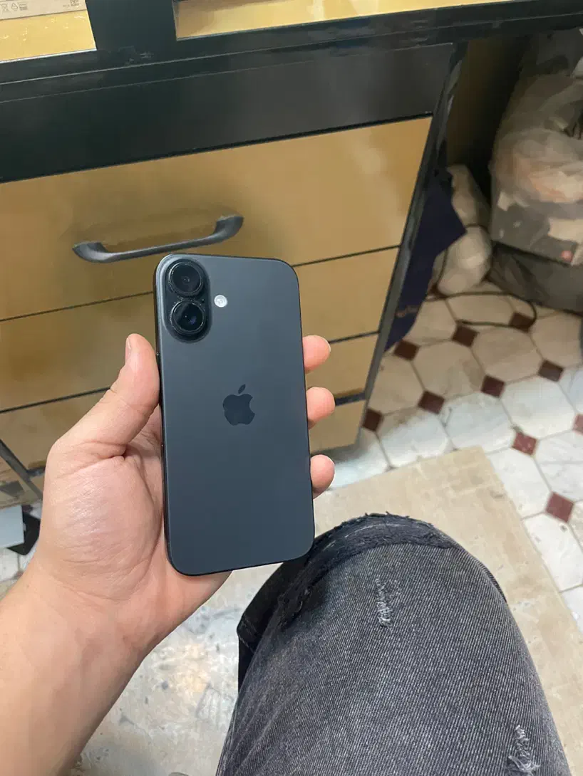 iPhone 16|موبایل|نجف‌آباد, هفده شهریور|دیوار