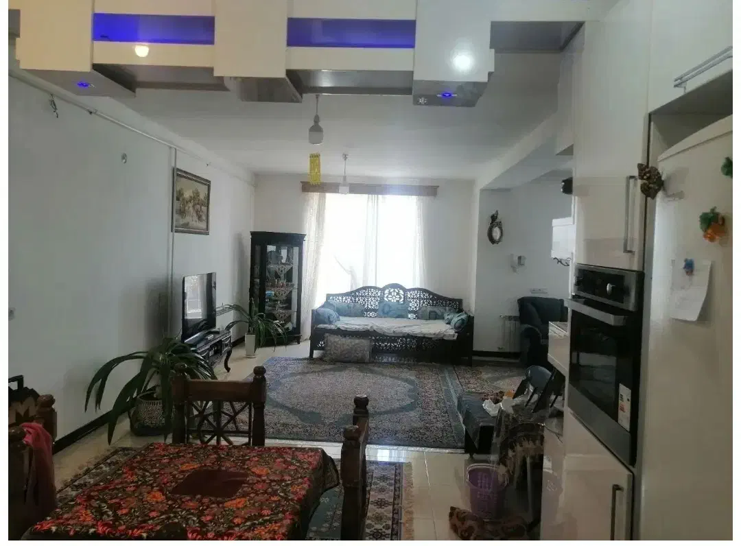 فروش ویلایی مسکونی سر خیابان اصلی|فروش خانه و ویلا|بافت, |دیوار