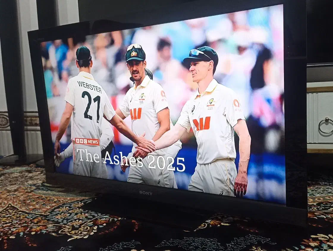 تلویزیون الیدی سونی۴۲|تلویزیون و پروژکتور|بروجرد, |دیوار