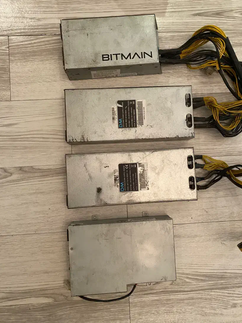 ماینر s9 se + پاور بیتمین bitmain + فن|قطعات و لوازم جانبی رایانه|تهران, پونک|دیوار