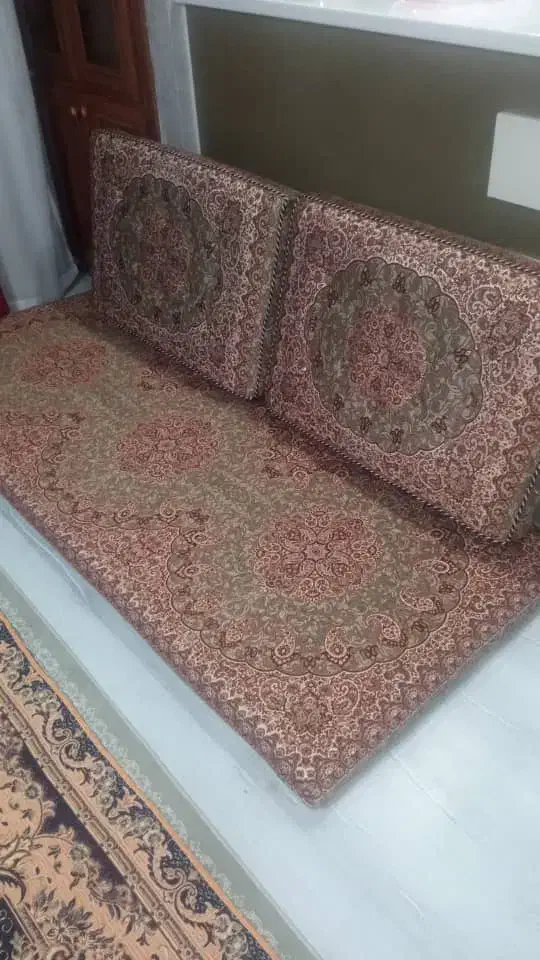 شاهنشین|پشتی|تبریز, |دیوار