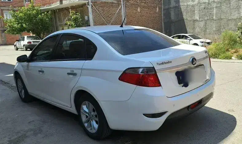 برلیانس فروشی|خودرو سواری و وانت|پارس‌آباد, |دیوار