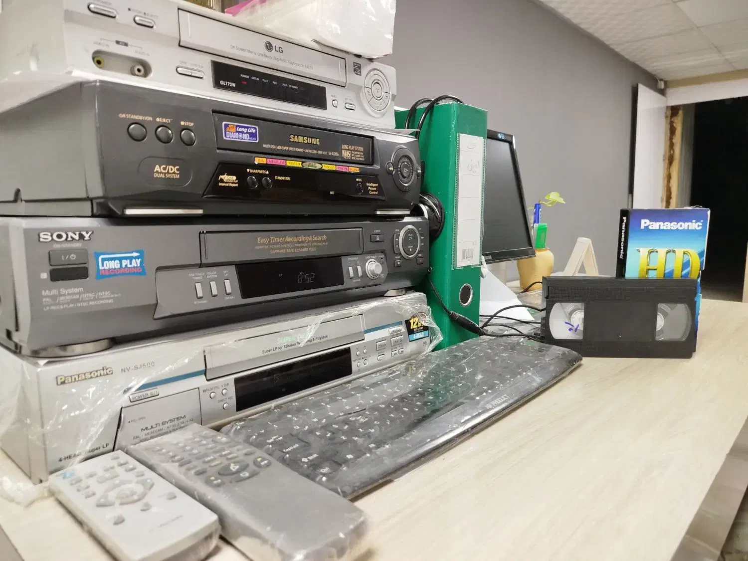 تبدیل فیلم های قدیمی به فلش بهدیبا|خدمات رایانه‌ای و موبایل|مشهد, یاس|دیوار