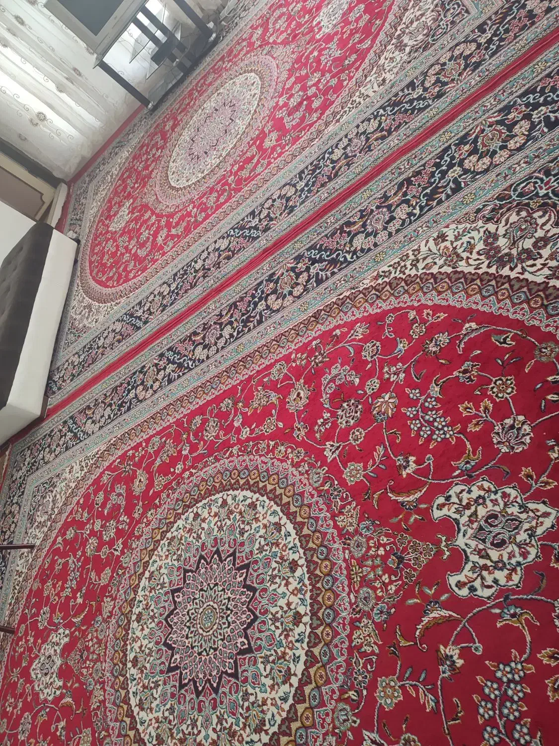 فرش تلویزیون|فرش|ایلام, |دیوار