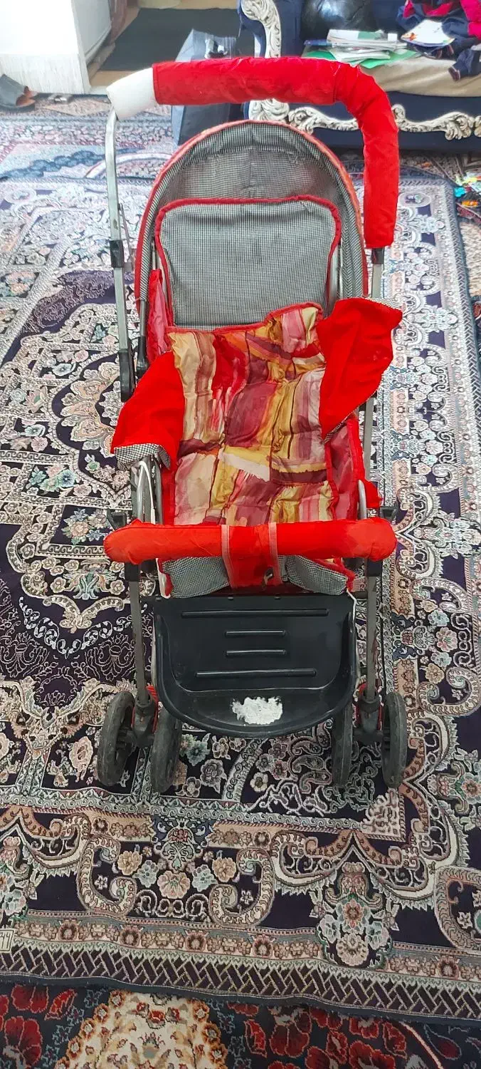 کالسکه بچه سالم ودرحد|کالسکه و لوازم جانبی|مشهد, شهید احمدی روشن|دیوار