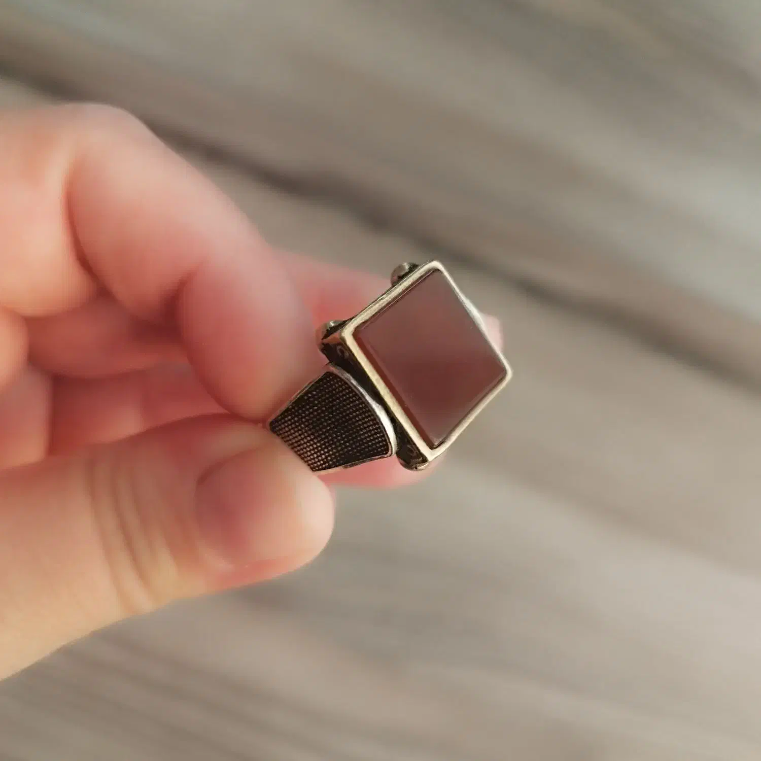 انگشتر نقره عقیق دار|جواهرات|صدرا-فارس, فاز ۱|دیوار