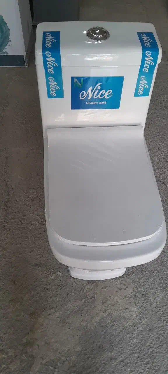 توالت فرنگی  فلت خروجی ۱۰|لوازم سرویس بهداشتی|تهران, شهرک شریفی|دیوار