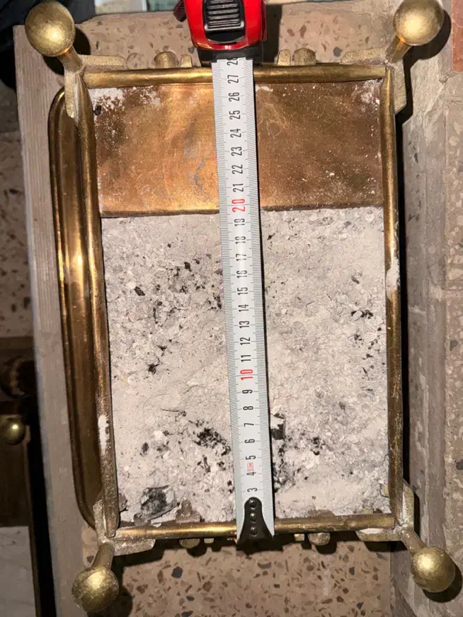 منقل نقلی قدیمی|کلکسیون اشیاء عتیقه|یزد, |دیوار