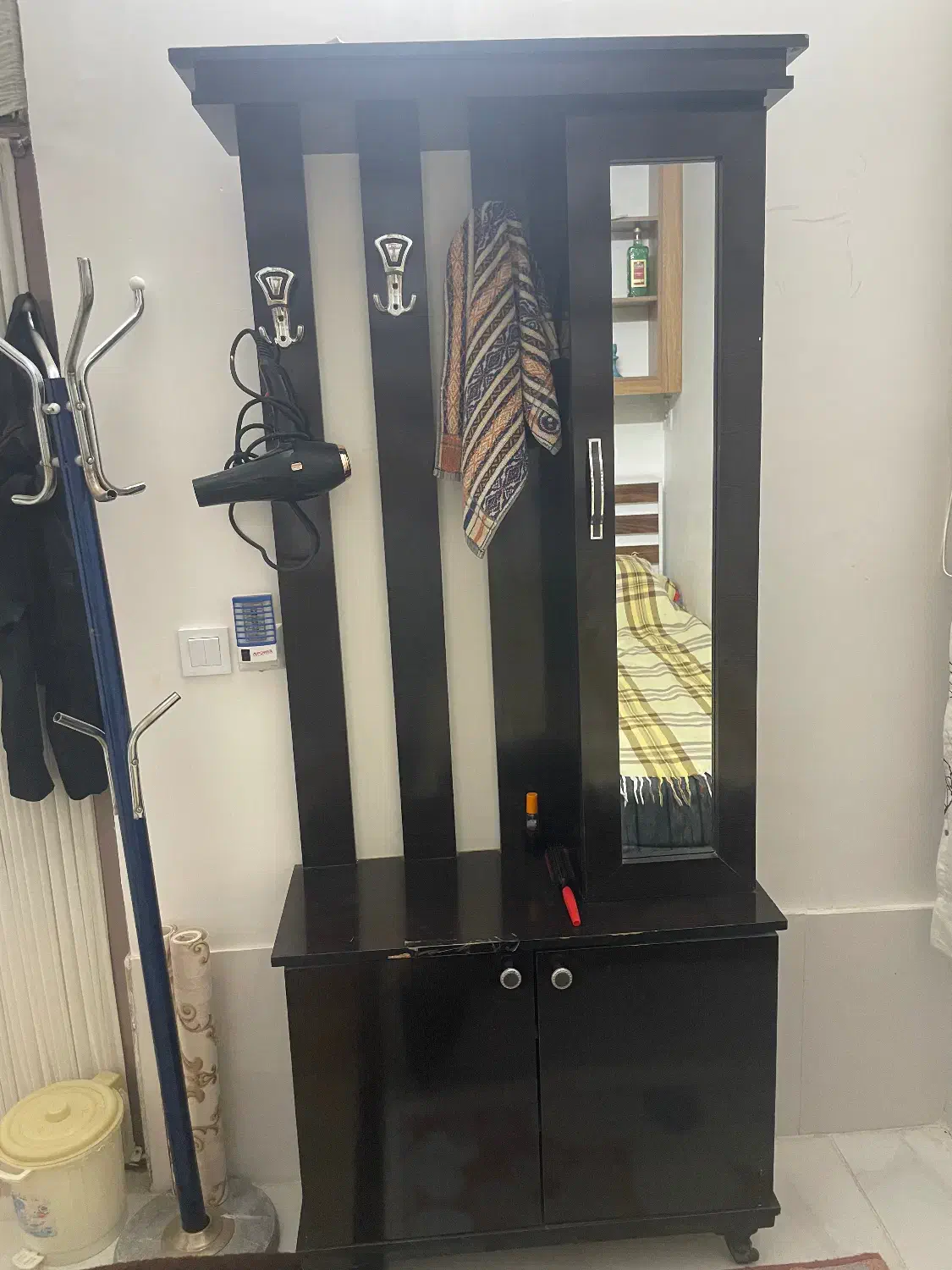 جاکفشی قدی بزرگ اینه دار|جاکفشی، کمد، دراور|کاشمر, |دیوار