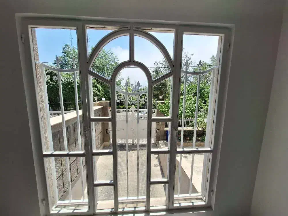 65متر/2خواب/پارکینگ/طبقه اول سعادت آباد-سرو غربی