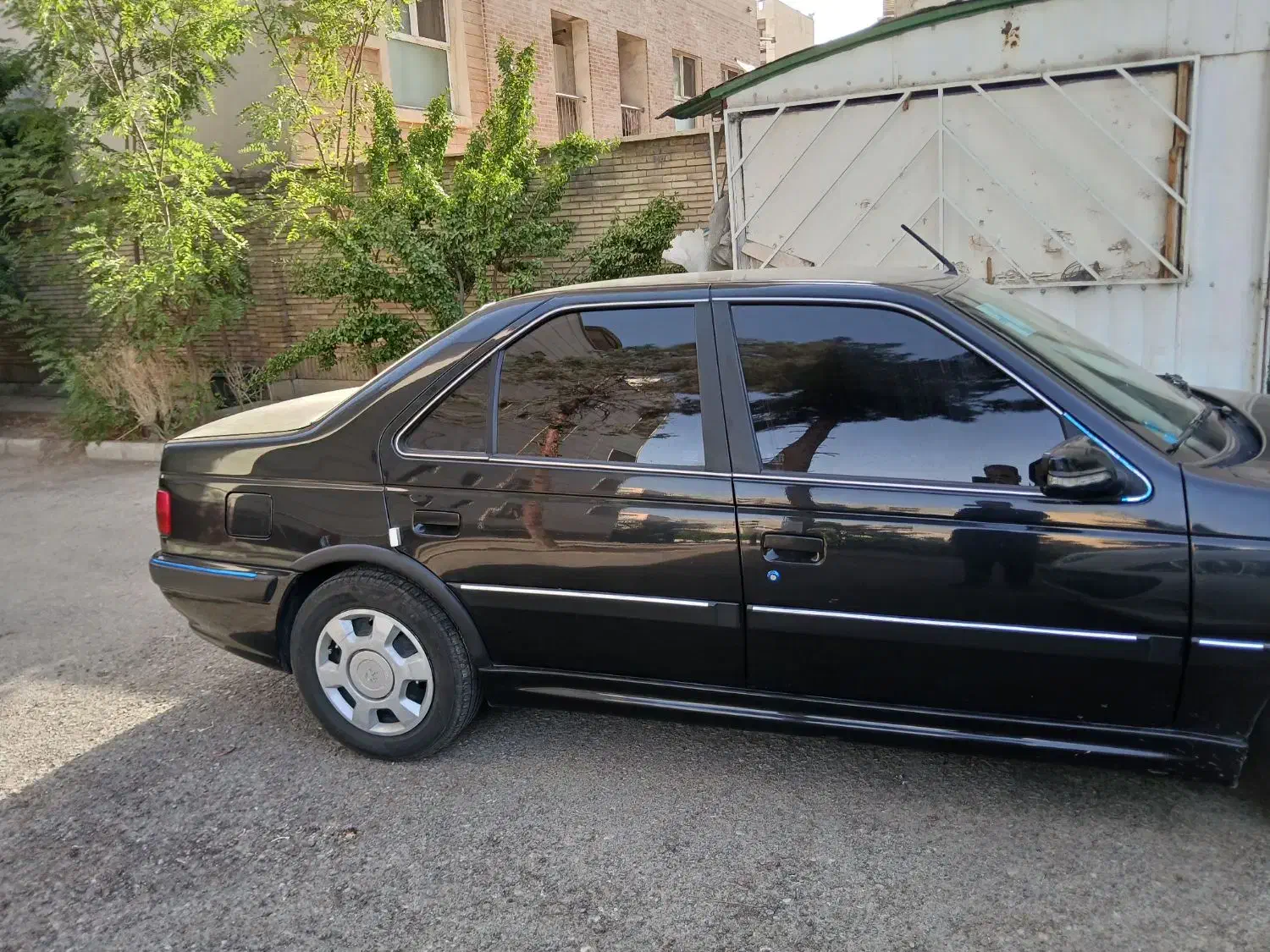 پژوپارس سال مشکی بی رنگ مدل۱۴۰۱|خودرو سواری و وانت|تهران, شهرک پرواز|دیوار