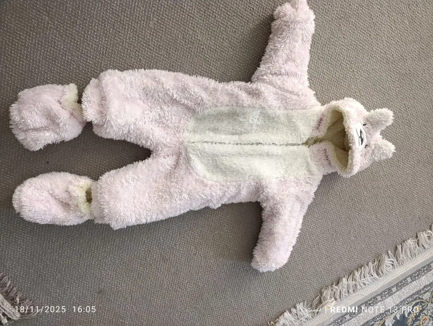 تعدادی سیسمونی نوزاد ارزون|اسباب و اثاث بچه|یاسوج, |دیوار