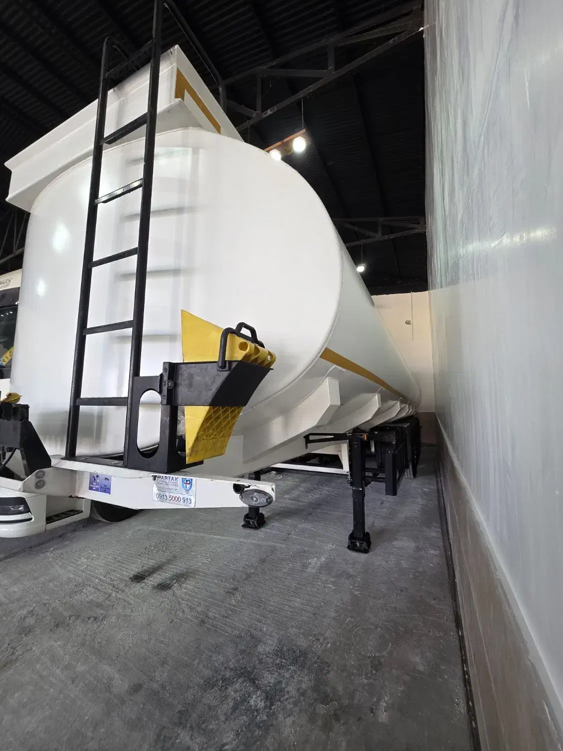 تانکر ماموت ۱۴۰۳|خودرو سنگین|کردکوی, |دیوار