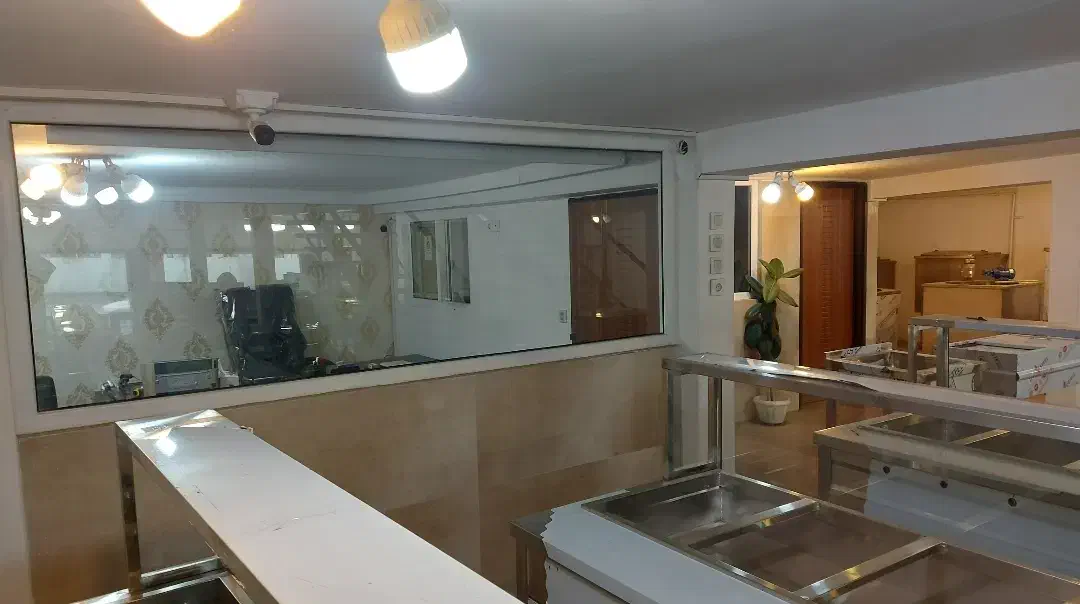 اجاره مغازه دو طبقه|اجارهٔ مغازه و غرفه|ساری, |دیوار