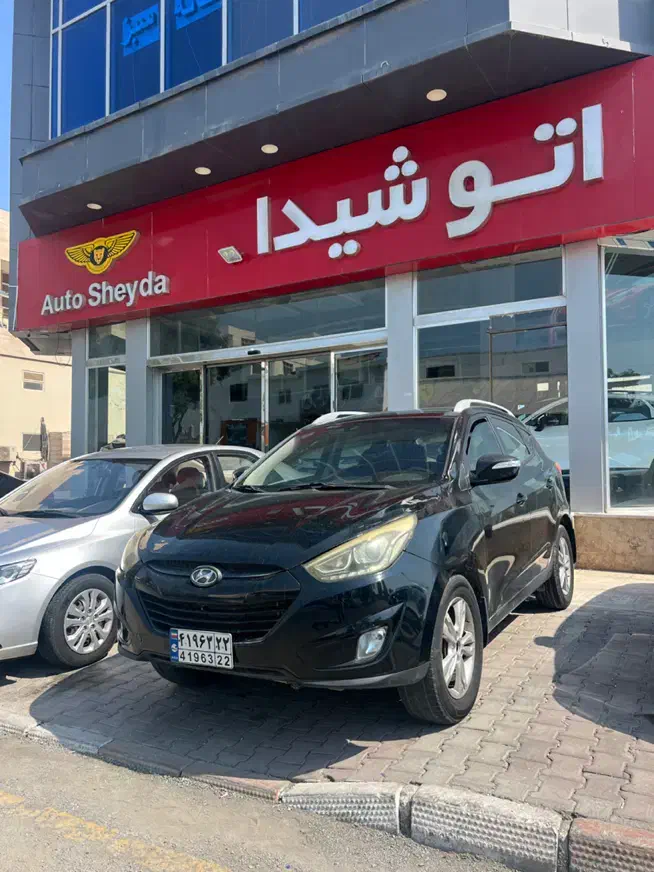 توسان ۲۰۱۱ مشکی تیپ۲|خودرو سواری و وانت|کیش, |دیوار