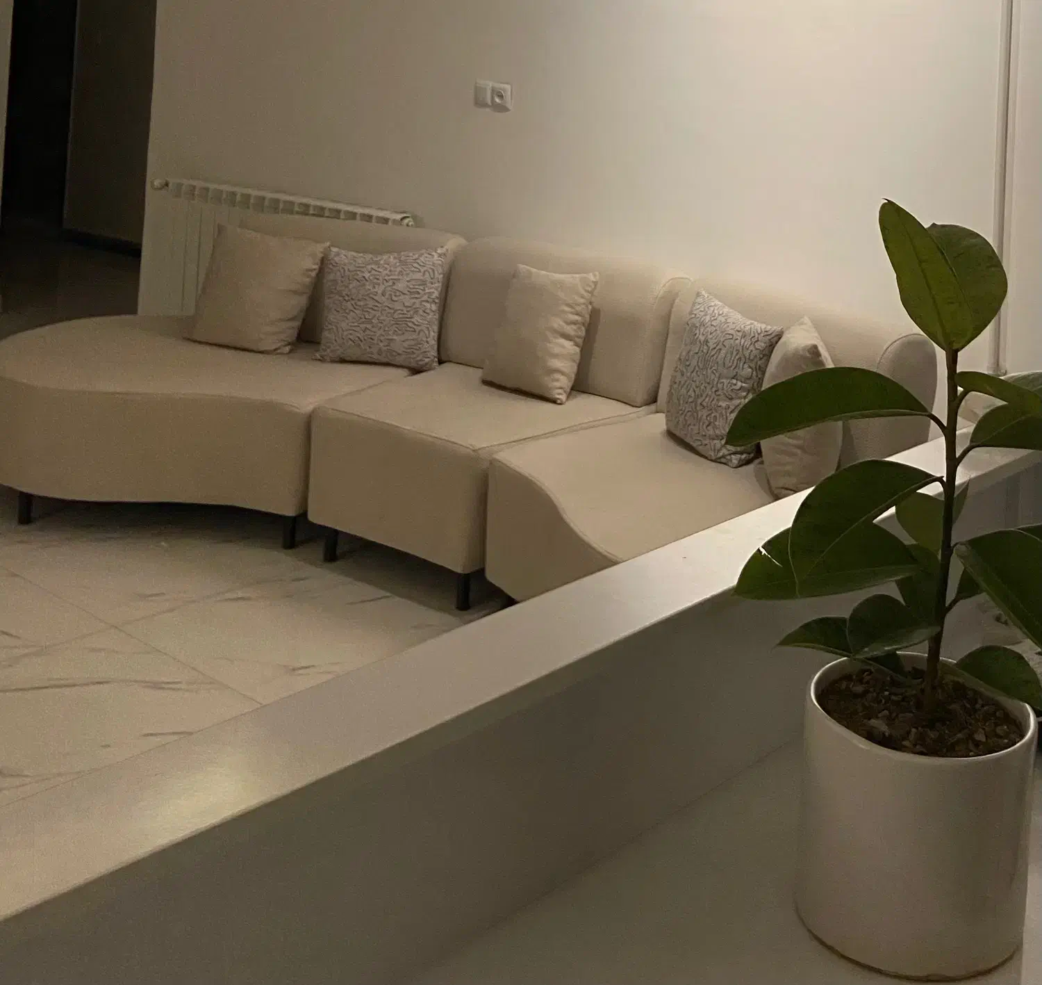 ست مبل ۱۲ نفره کاملا نو|مبلمان خانگی و میز عسلی|رفسنجان, |دیوار