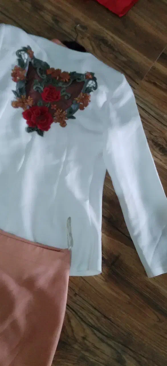 کت و دامن تولیکا|لباس|دورود, |دیوار