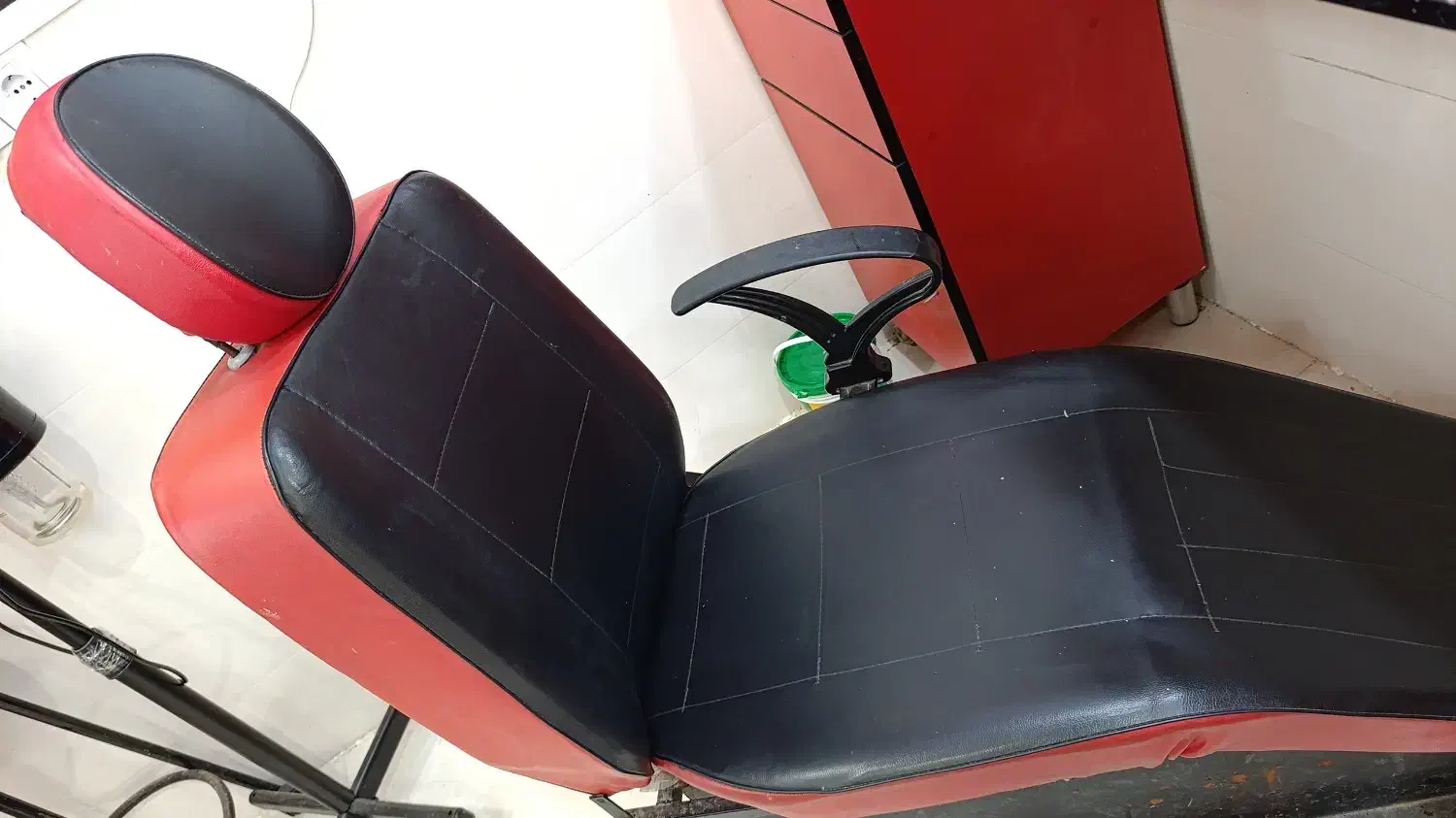 وسایل ودکوراسیون سالن|آرایشگاه و سالنهای زیبایی|باوی, |دیوار