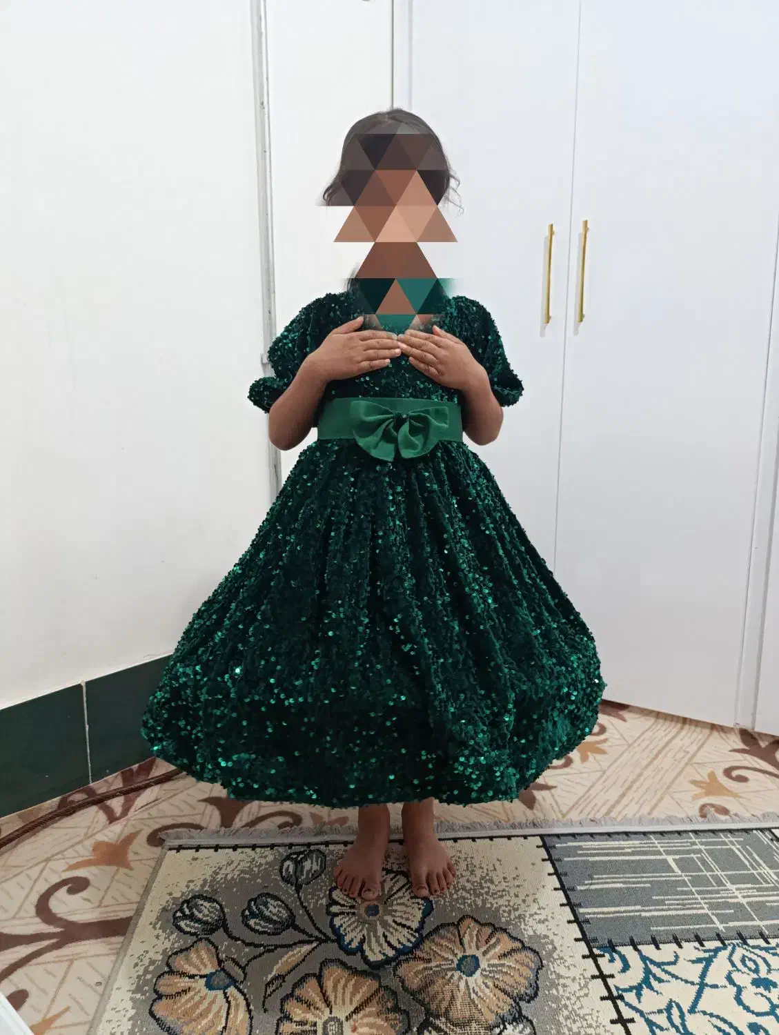 لباس عروس دخترانه|لباس|تربت جام, میرقوام الدین|دیوار