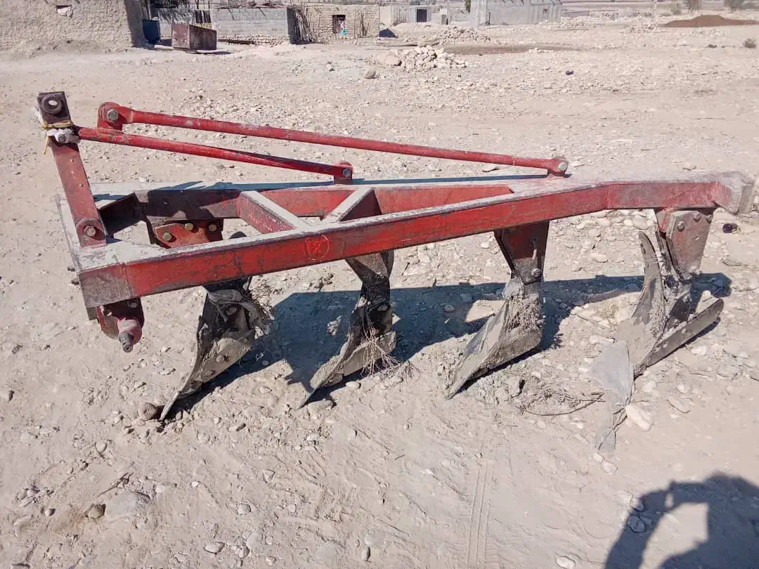 گاواهن چهار خیش صادراتی|ماشین‌آلات صنعتی|لار, |دیوار