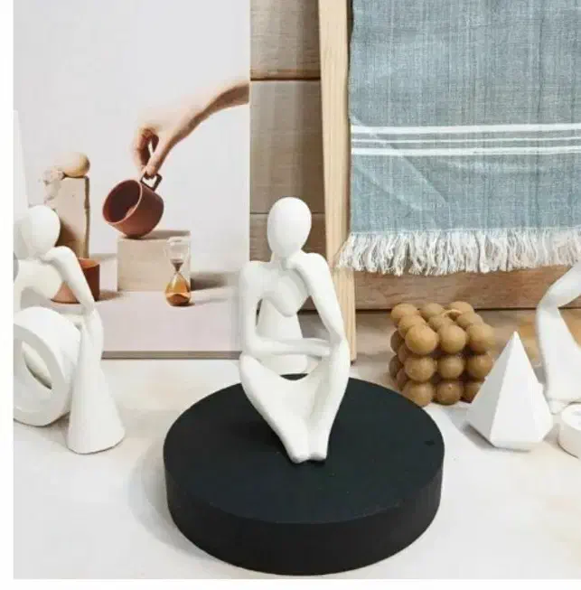 سنگ مصنوعی آدمک متفکر|مجسمه، تندیس، ماکت|ارومیه, |دیوار