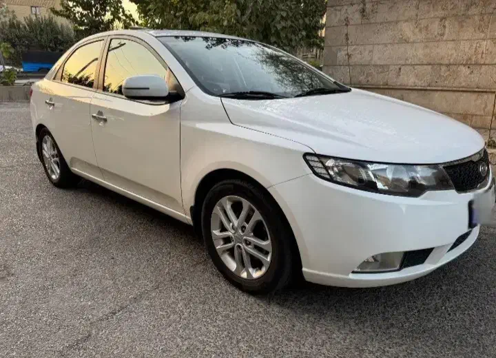 سراتو ۲۰۰۰ آپشنال مدل ۹۷ بسیار تمیز (اقساط مناسب)|خودرو سواری و وانت|تهران, هفت حوض|دیوار