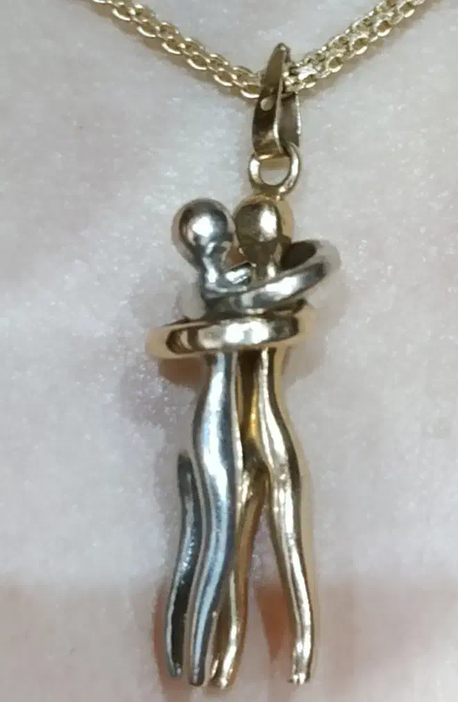 مقداری طلا سبک وزن و تمیز درحدنو فقط 3%|جواهرات|یاسوج, |دیوار