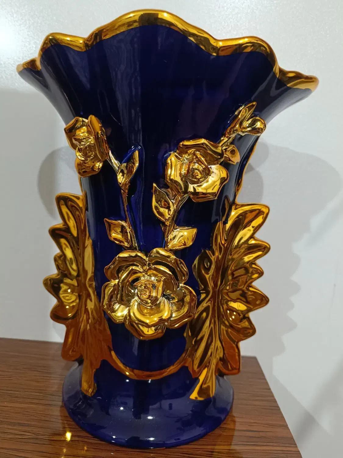 گلدان دکـوری زیبا وسالم|مجسمه، تندیس، ماکت|کوهدشت, |دیوار