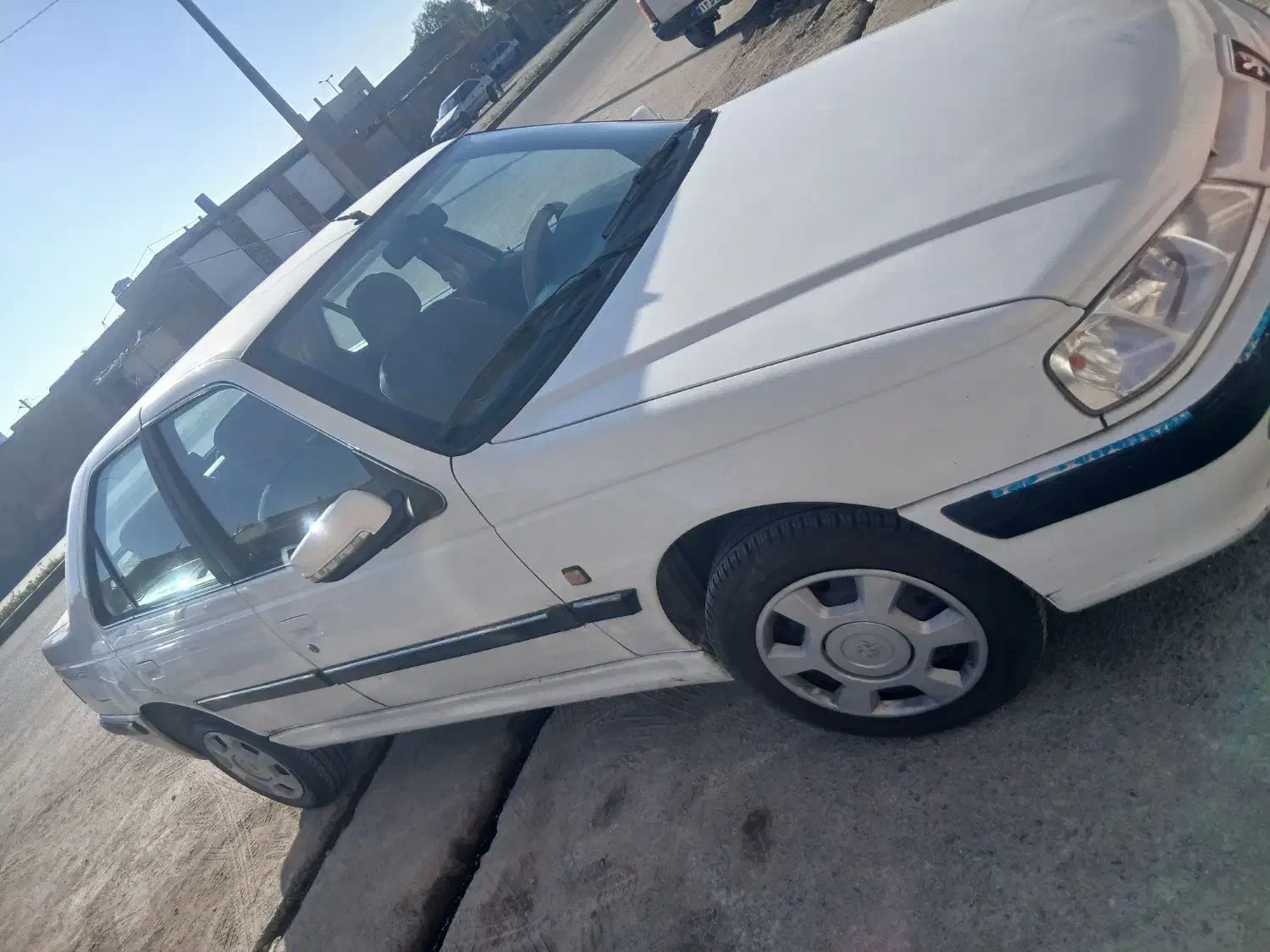 پژو پارس مدل ۹۸|خودرو سواری و وانت|زاهدان, |دیوار