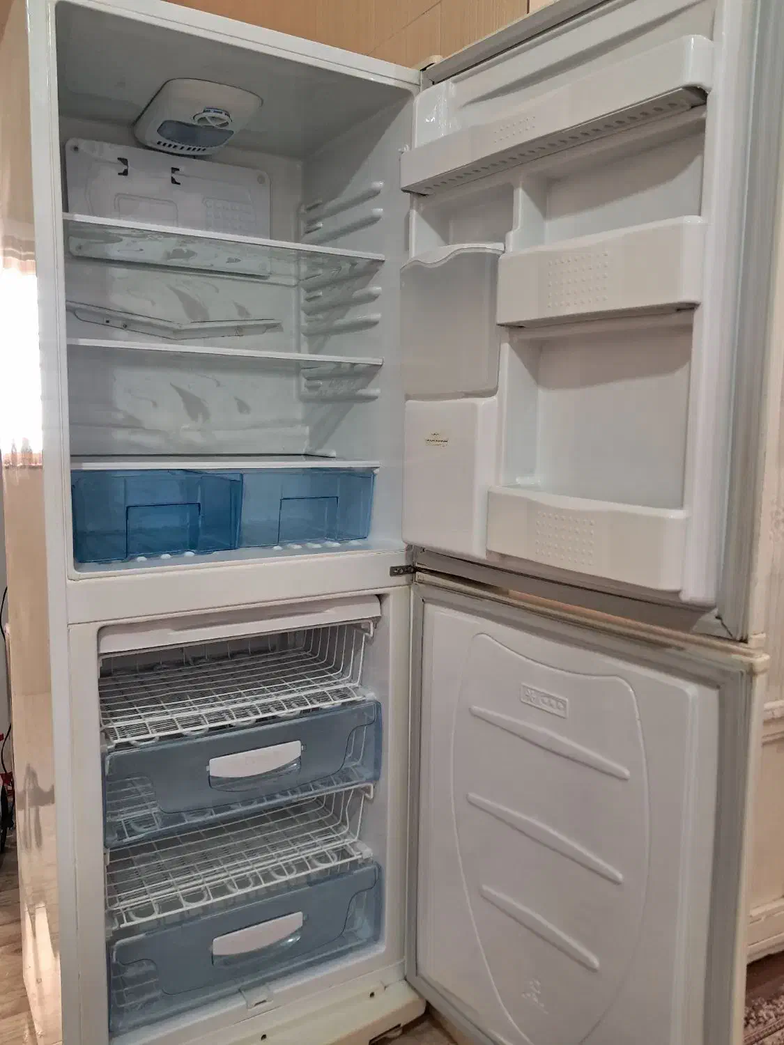 یخچال فریزر پایین|یخچال و فریزر|گنبد کاووس, |دیوار