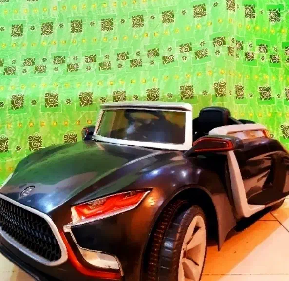 ماشین شارژی لکسوس دنده اتومات|اسباب‌بازی بچه|اهواز, گلستان|دیوار