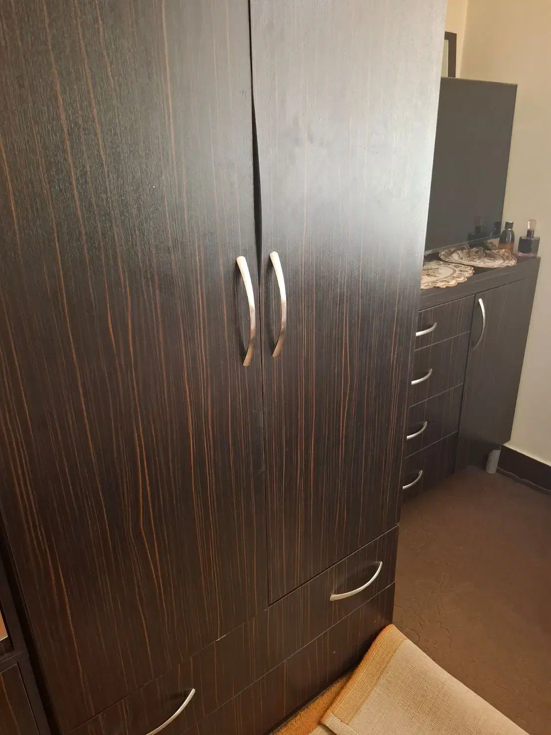 تخت وکمد|تشک تختخواب|خمینی‌شهر, |دیوار