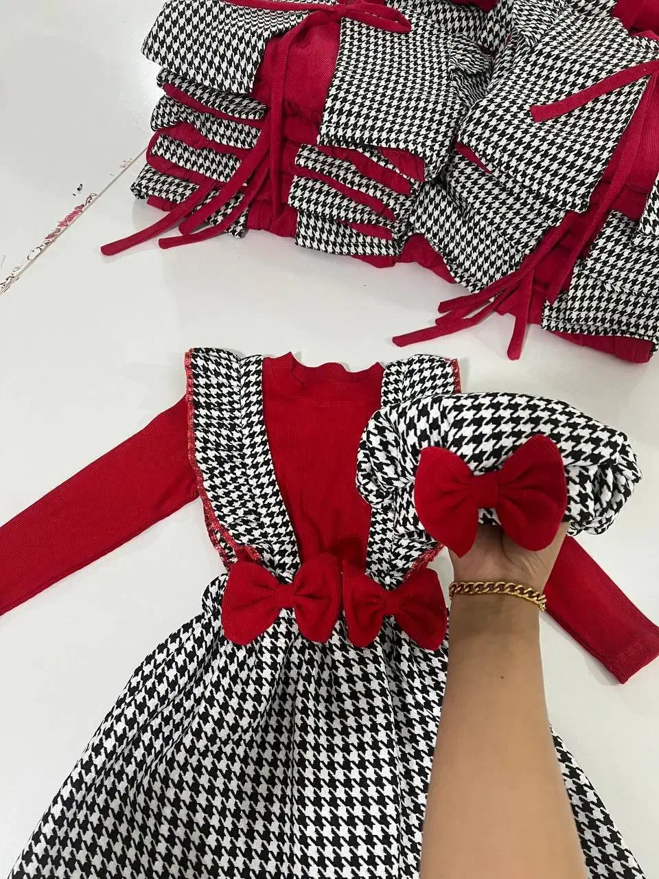 یلدایی سه تیکه دخترانه ژیله کلاه پیراهن|کفش و لباس بچه|تهران, صادقیه|دیوار