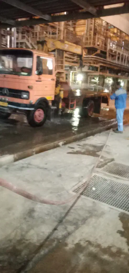 بوم تراک 3تن جرثقیل وبالابر|خدمات حمل و نقل|بندر ماهشهر, |دیوار