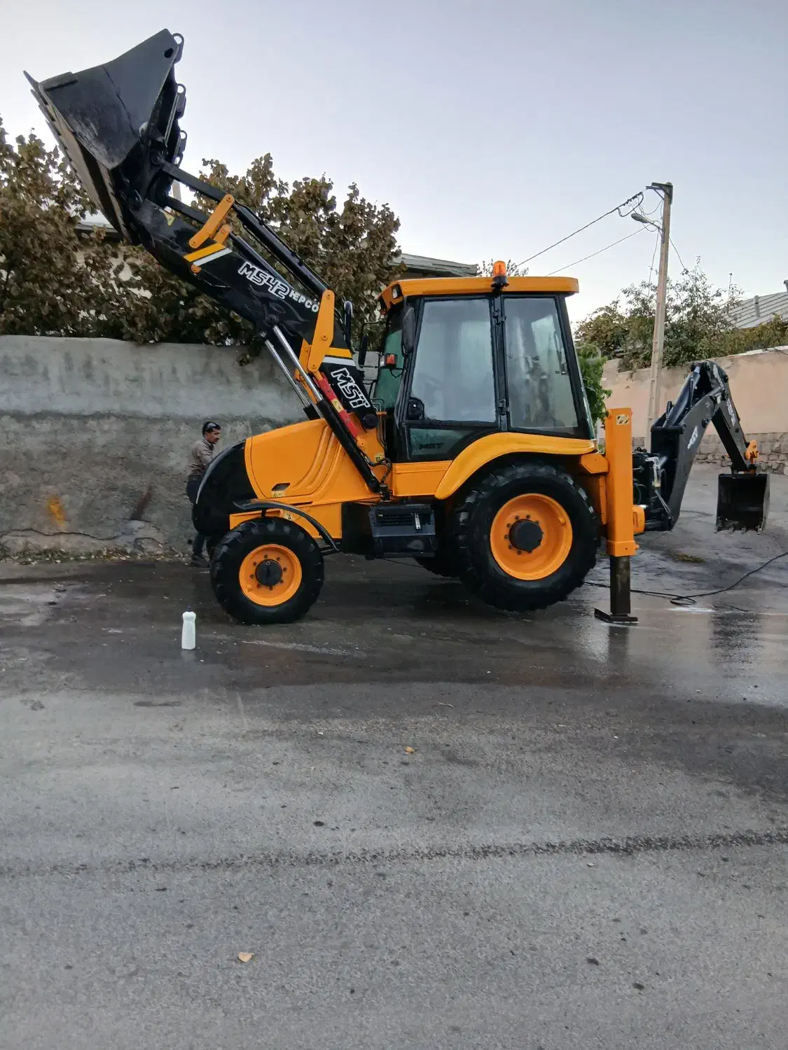 فروش بکهو mstمدل2016|خودرو سنگین|خلخال, |دیوار