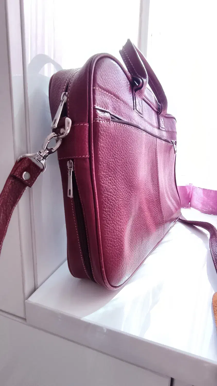 کیف لپ تاپ چرمی|کیف، کفش، کمربند|رباط‌کریم, رباط‌کریم|دیوار