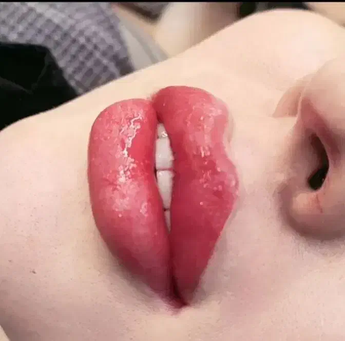 ارایش دائم. تاتو صورت و پاک کردن تتو ابرو  تضمینی|خدمات آرایشگری و زیبایی|یاسوج, |دیوار