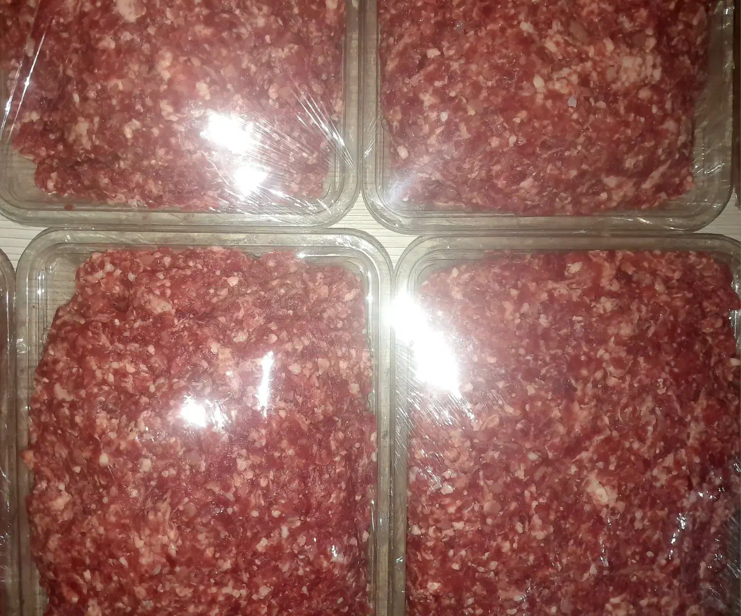 قلم وگوشت گوساله لخم|خوردنی و آشامیدنی|هشتگرد, هشتگرد قدیم|دیوار