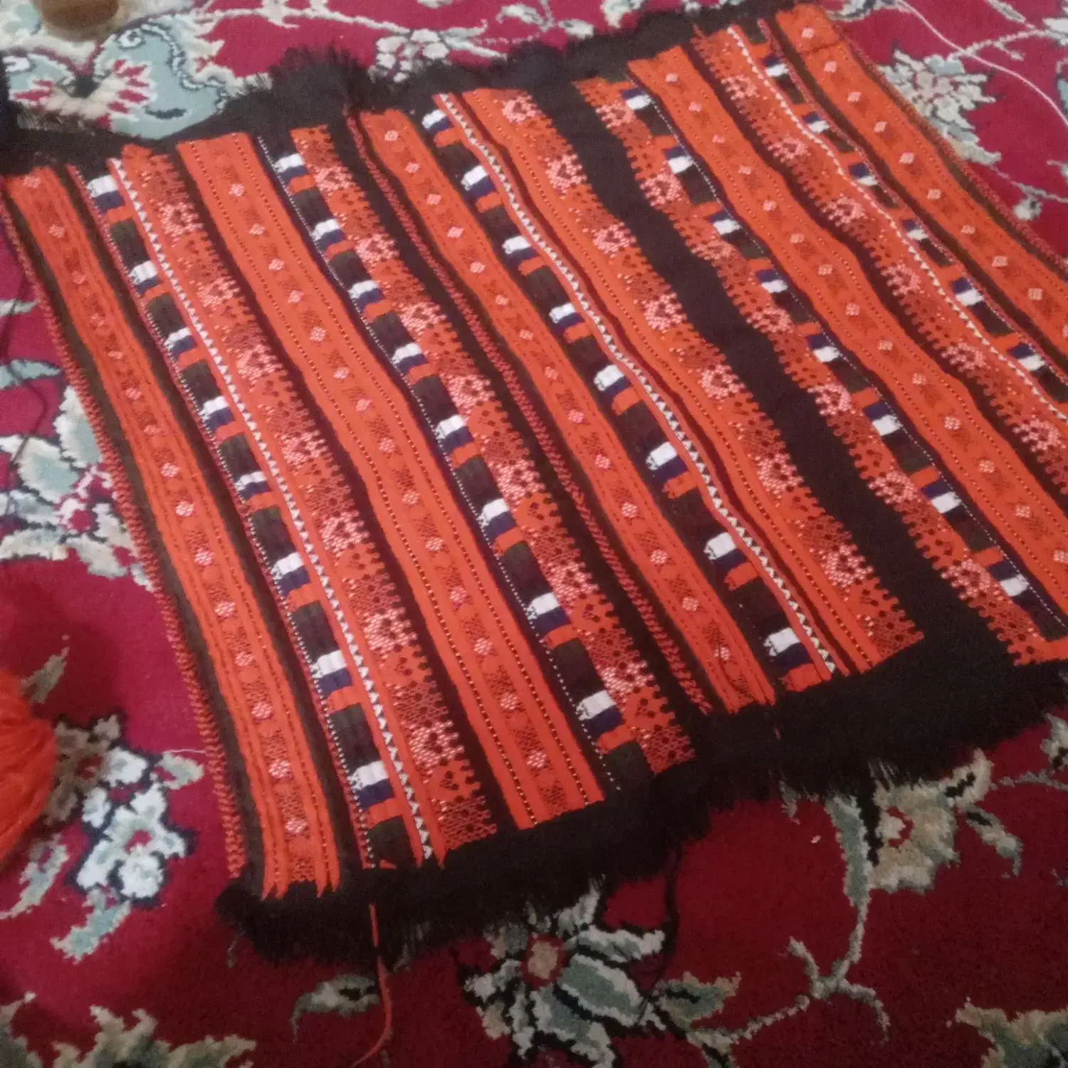 فروشی|فرش|ریگ ملک, |دیوار