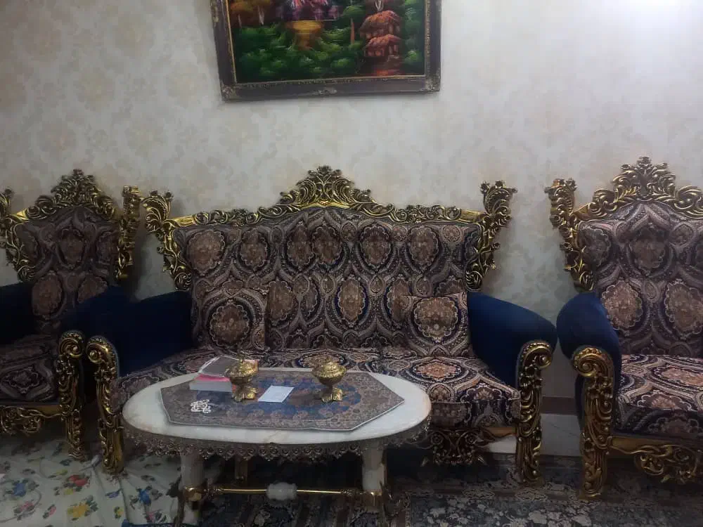 مبل سلطنتی سالم در حد نو|مبلمان خانگی و میز عسلی|تهران, شهرک طالقانی|دیوار