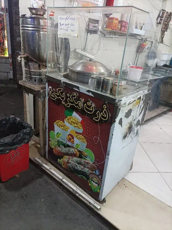 کلیه لوازم آب میوه بستنی به می رسد|فروشگاه و مغازه|زنجان, |دیوار