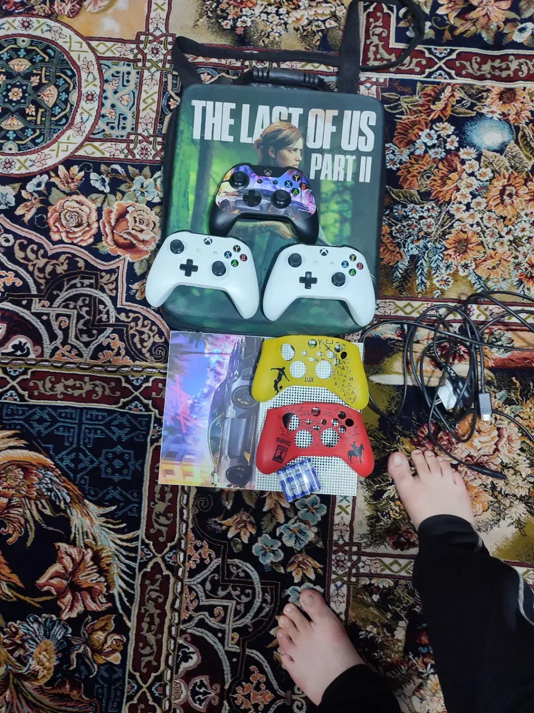 ایکس باکس وان اس یک ترابایت سه دسته|کنسول، بازی ویدئویی و آنلاین|یاسوج, |دیوار