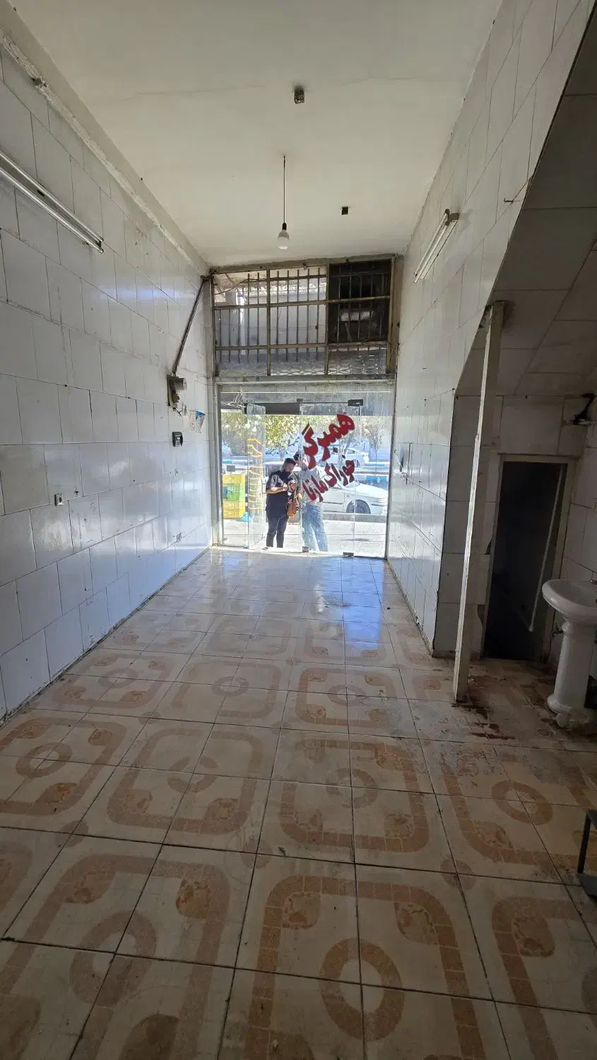 مغازه تجاری اجاره ای ۶۰ متری|اجارهٔ مغازه و غرفه|یزد, |دیوار