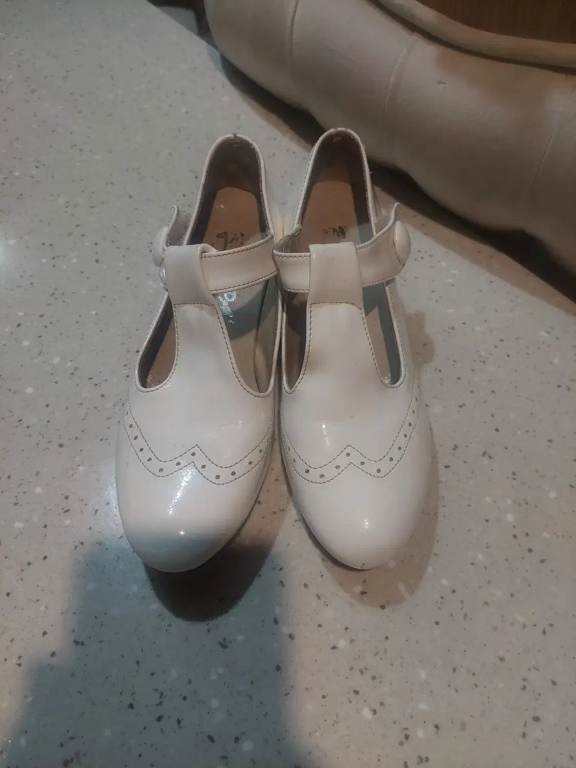 کفش مجلسی پاشنه دار دخترانه|کفش و لباس بچه|تهران, سازمان برنامه شمالی|دیوار