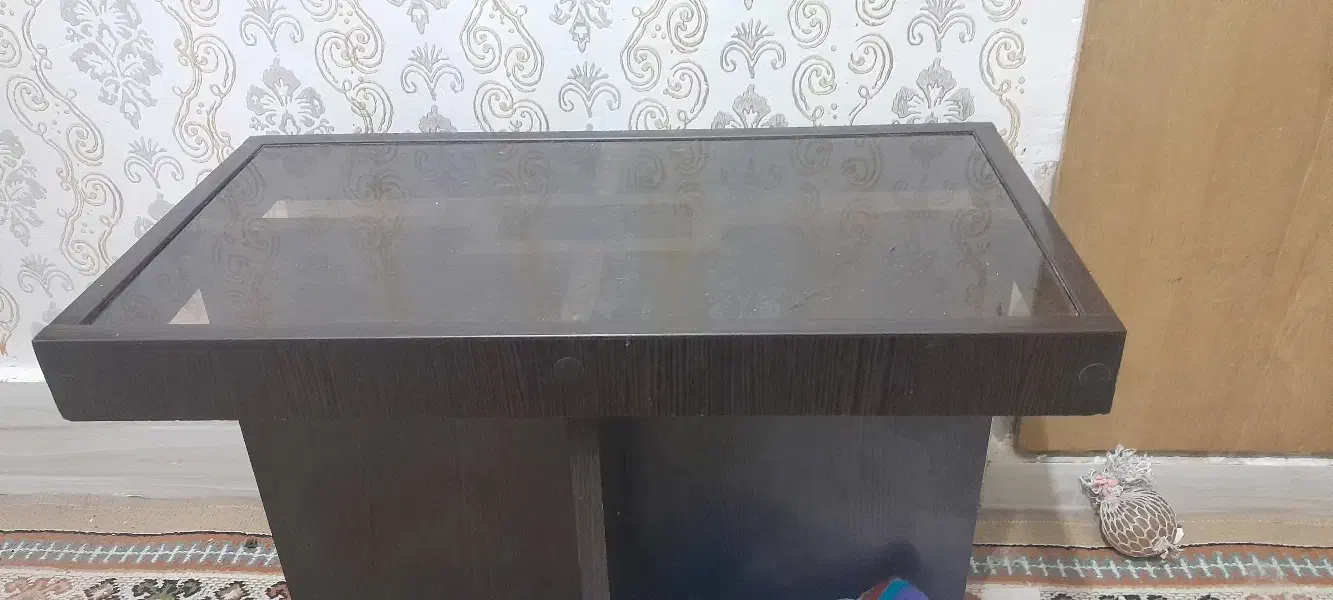 جلو مبلی .یه عدد بزرگ ۴ تا کوچک|مبلمان خانگی و میز عسلی|سبزوار, مدرس|دیوار